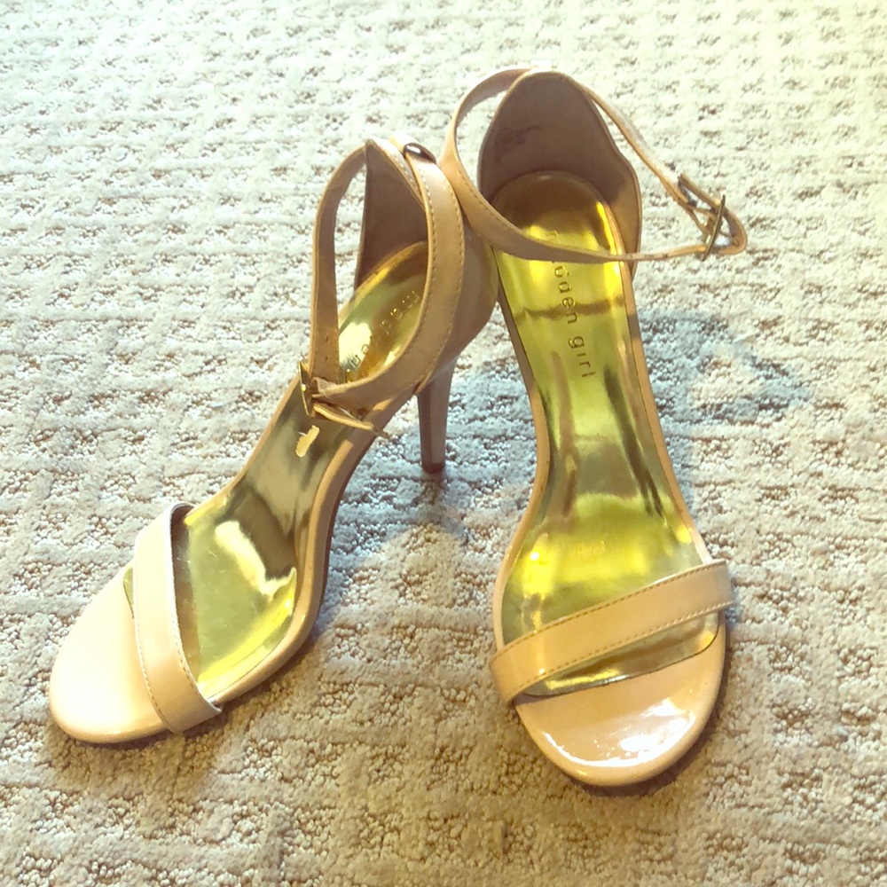 Nude pink heels